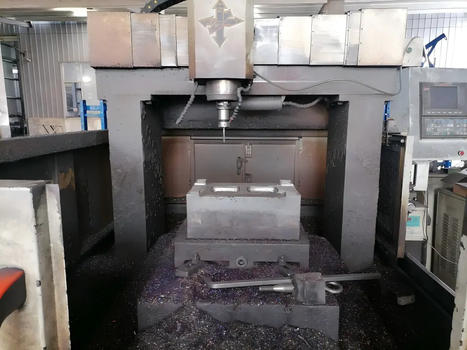 ORISE MACHINERY forging die design for hydraulic breaker and cylinder parts