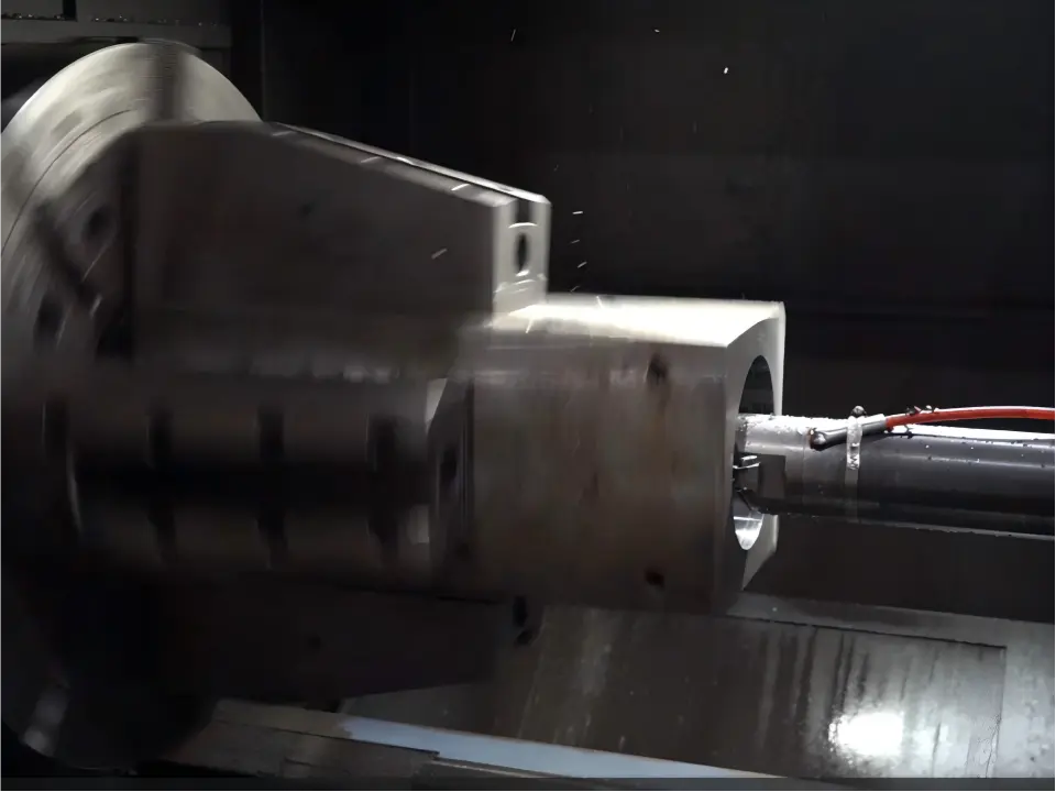 Hole machining of hydraulic cylinder components at ORISE MACHINERY
