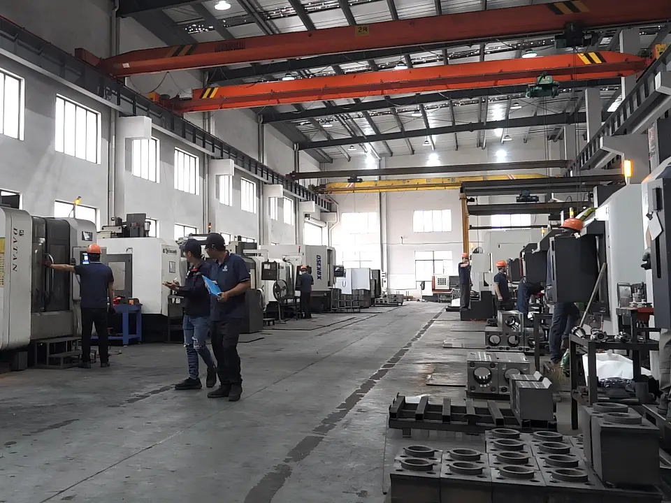Precision machining workshop at ORISE MACHINERY for hydraulic cylinder and breaker parts